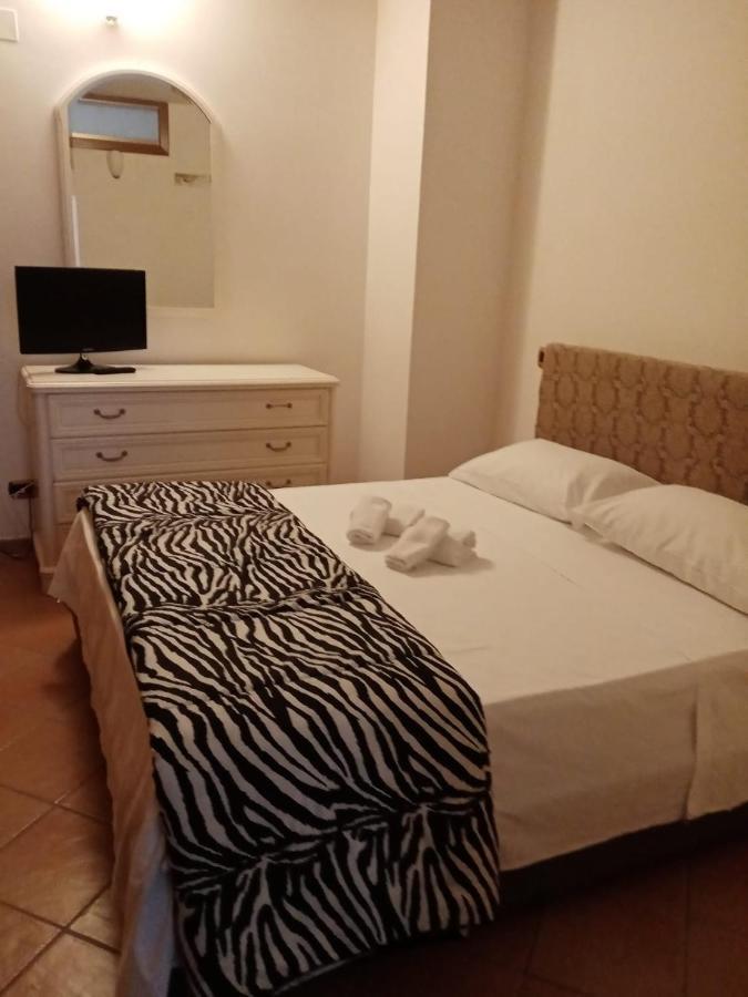 Lo Scorcio Del Borgo Apartment Atrani Bagian luar foto