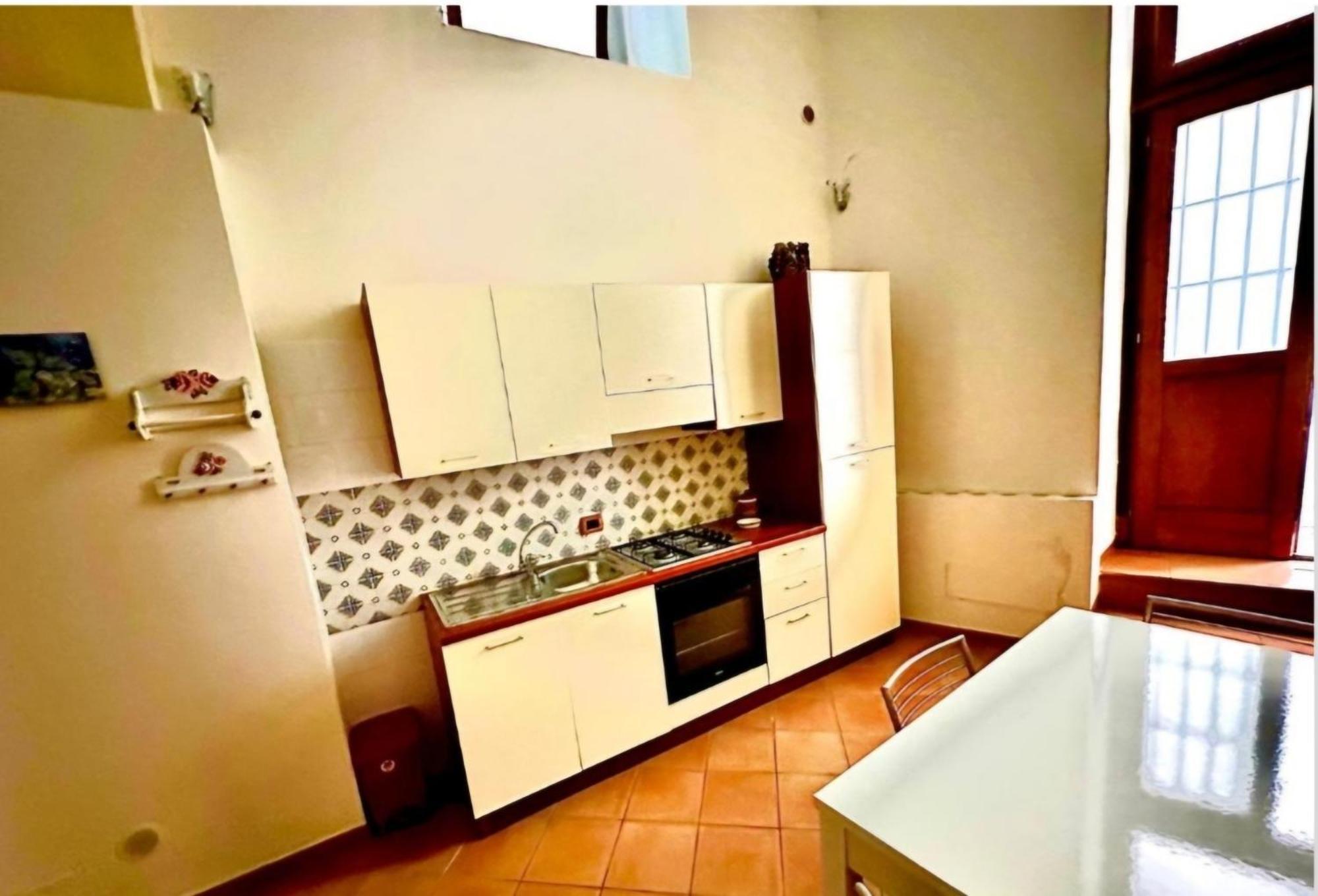 Lo Scorcio Del Borgo Apartment Atrani Bagian luar foto